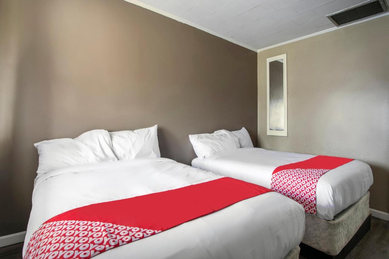 Oyo Hotel Lakeland Ga I-129 מראה חיצוני תמונה